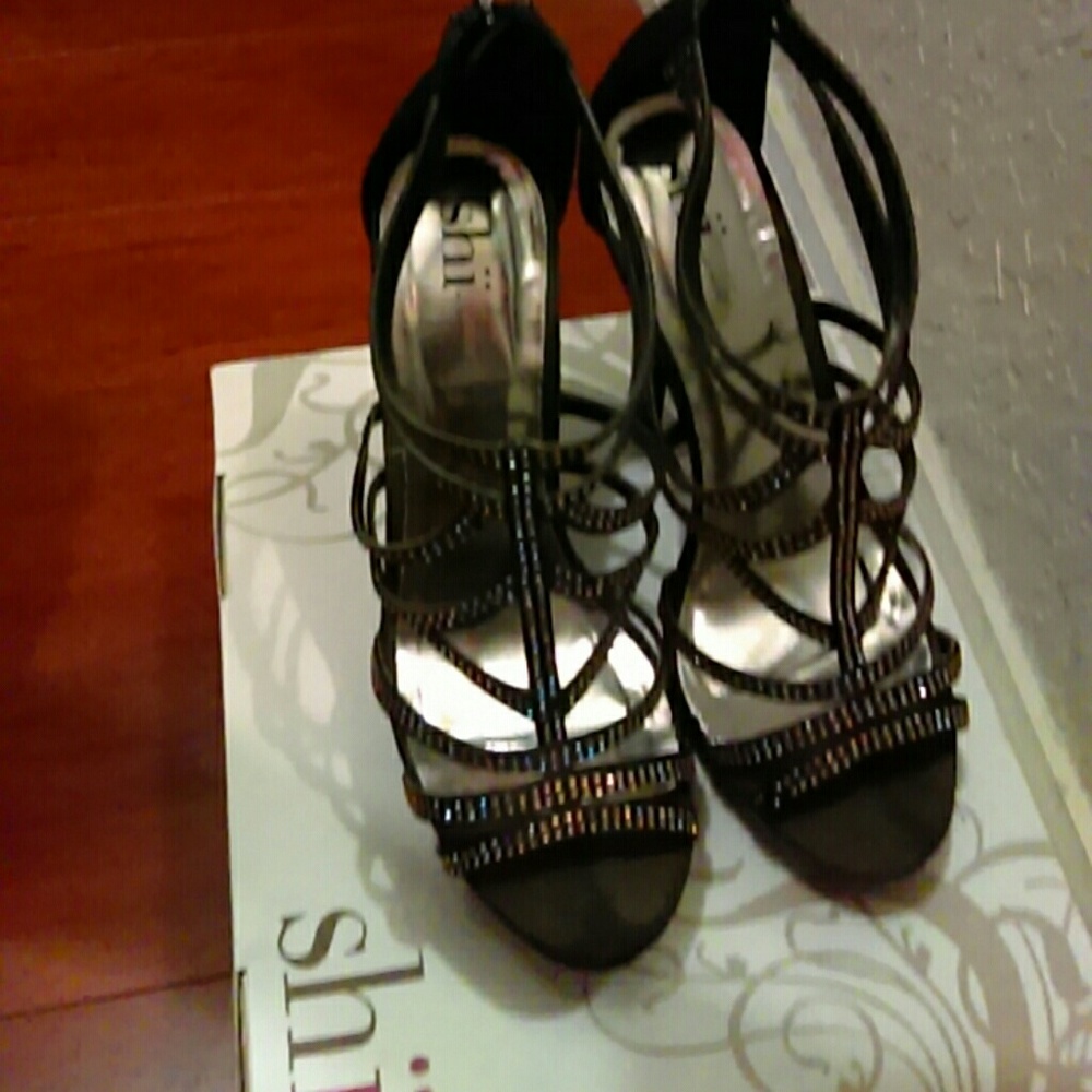 Open toe high heel